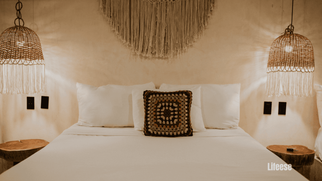  
 	
Minimalist bedroom interior design