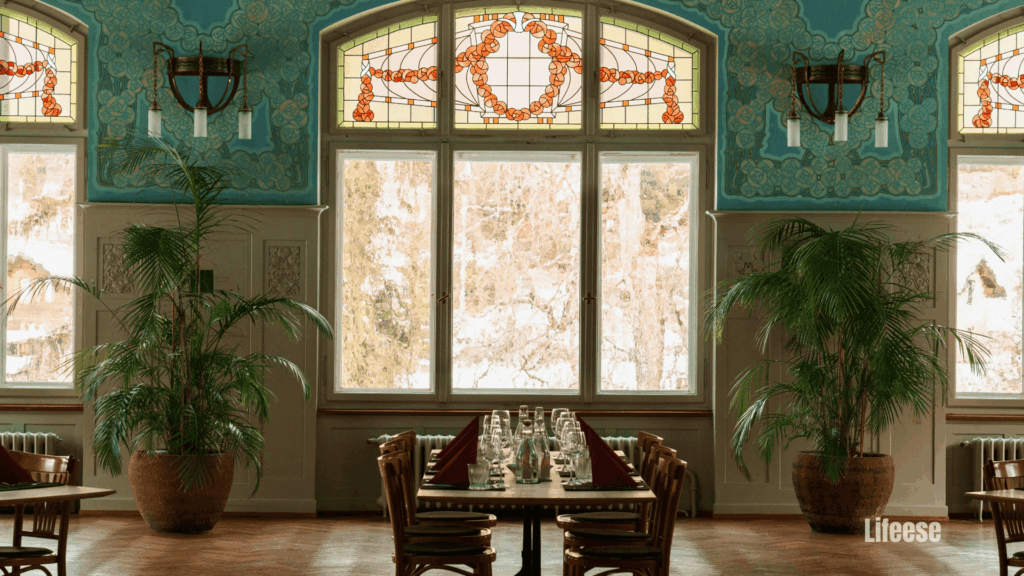 Traditional interior decoration