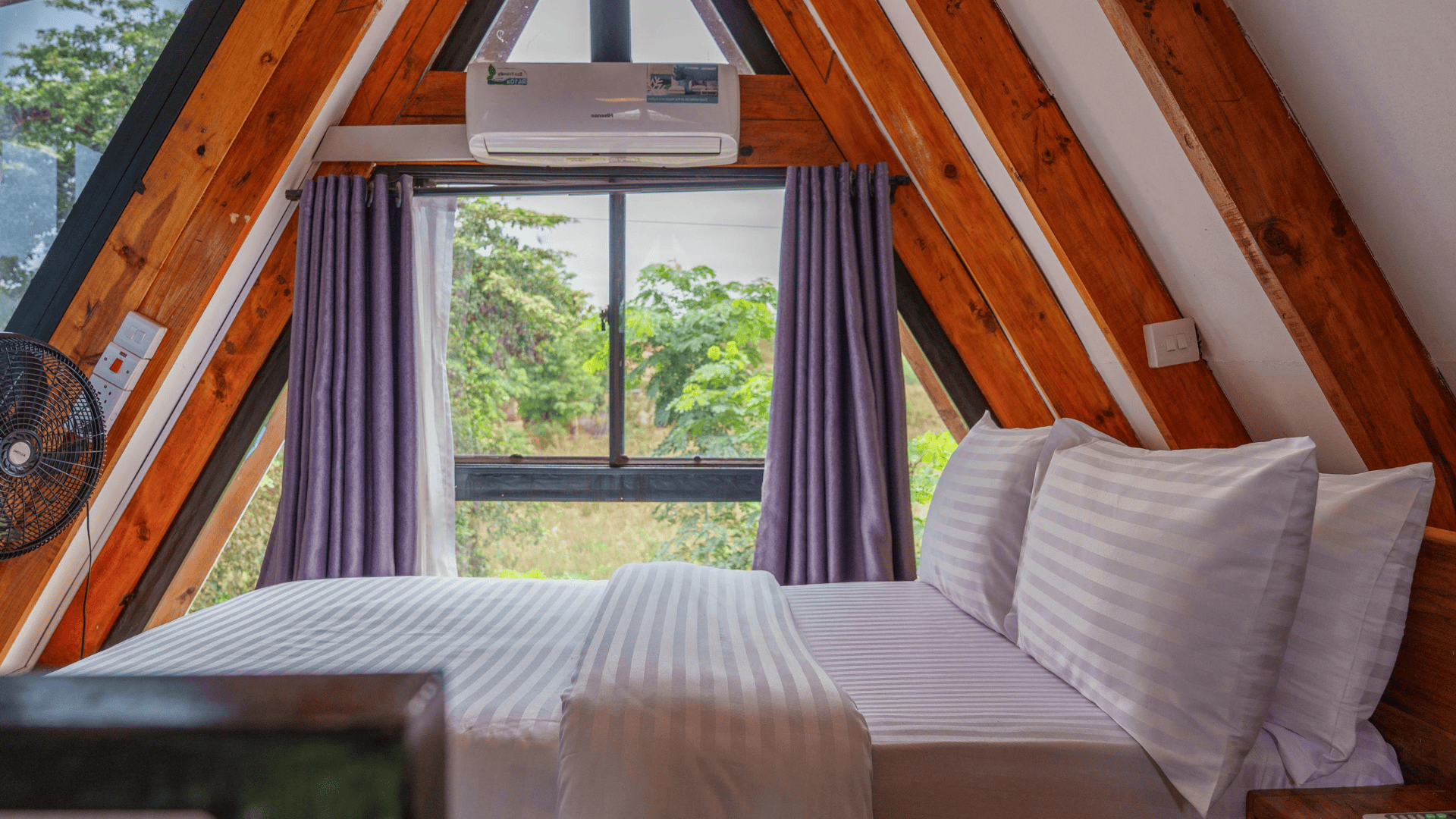 Coastal Bedroom Color Palette