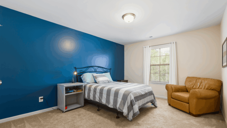 Bold Wallpaper for Bedroom