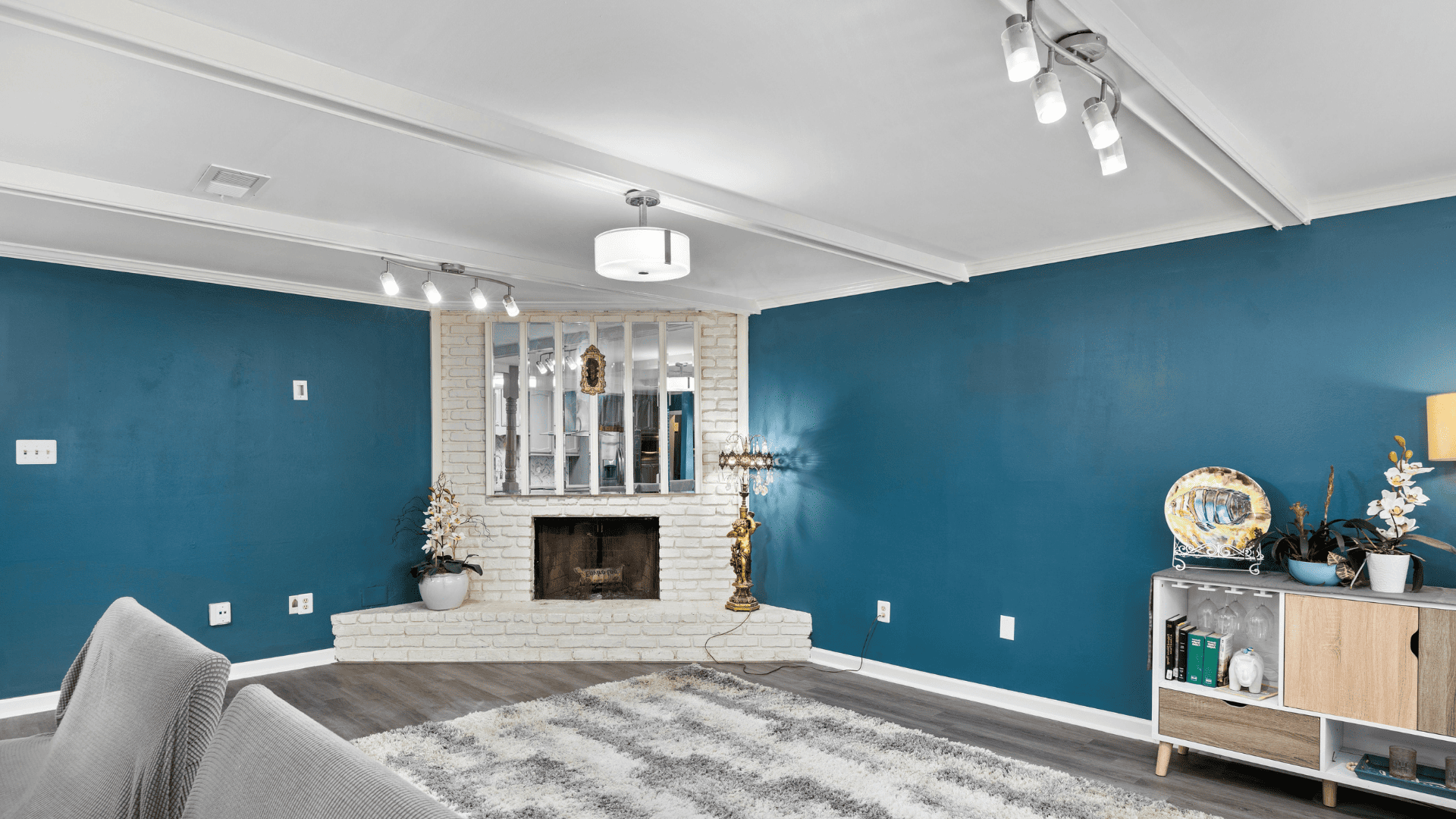 Pastel Accent Room Ideas